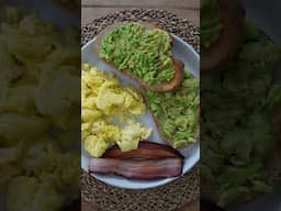 What I eat in a day as a breastfeeding mom. 🧡