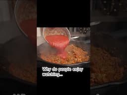 Watching Short Form Videos Like My Spaghetti and Mushroom Sauce Recipe is a Strange Phenomenon 🍝 ⚠️