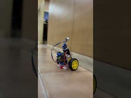 WALL E ROBOT