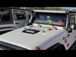 What the duck? Is there anything illegal about having rubber ducks on your Jeep dashboard?