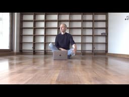Extreme Minimalist Apartment Tour. No Furniture. No Decor.