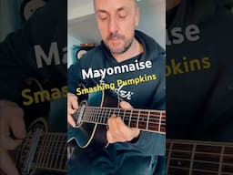 Mayonnaise - Smashing Pumpkins - under 3 minutes ￼ #supereasyguitar #leejohnblackmore