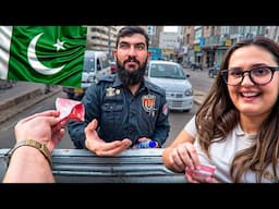 This is How Police Treat Foreigners in Pakistan 🇵🇰