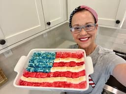 Patriotic S'mores Dip inspired by Lori Conway, the Crazy Busy Mama @ConwayAdventure