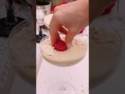 Três ingredientes: receita de sobremesa com espumante #DiaDosNamorados #Receita #rosas #gelatina