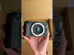 Canon R50 V Camera Unboxing