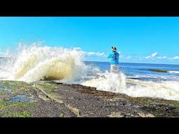 Only took 3 Casts to Make Whole Trip! | Holiday Rock Fishing Adventure (Lures & Baits)