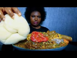 Nigerian food/  very slimy okra soup with cassava fufu / Asmr mukbang