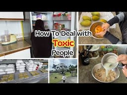 4 Effective ways to deal with Toxic people/Ignore ,Reply,calm