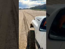 Screaming down the Sandy Riverbed in the Rain #offroad #suzukisidekick