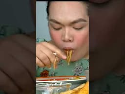 PANCIT AT SHANGHAI #filipinofoodmukbang #mukbang #filipinocuisine #food #filipinofood