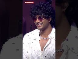 மனுஷன் Vera Level-ஆ Vibe Mode கூட்டிட்டு போறாரு 😍 Karthik Live Concert