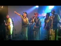 Def P & Beatbusters - Wrijving [Live in JS Medua, Meteren - 07-12-2002]