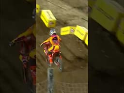 Blitzing vs. jumping whoops in Pittsburgh 🤔
