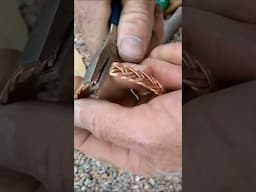 Pulseira de fio de cobre