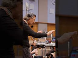 Diamo il benvenuto al compositore Alexandre Desplat nella famiglia di Jurassic!#JurassicWorld