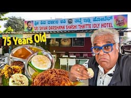 Softest Idlis I Ever Had! 😋 75-Year-Old Shashi Thatte Idli | Bengaluru Mysuru Highway Ka Swaad 😍🥥