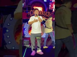 Momentos que só o @churrascoonfire proporciona 😅Você já tinha ouvido essa versão da Madri?