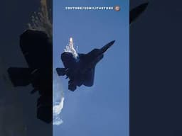 F-22 Raptor Powerloop + Flares in Slo-Mo! #f22 #f22raptor #usaf