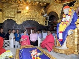 Nita Ambani seeks Sai Baba's Blessings in Shirdi ~