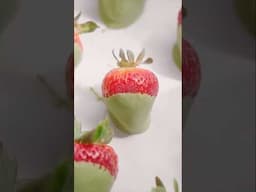 Matcha Covered Strawberries 🍓