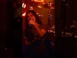 Pearl Jam - Even Flow (Live 1992) #grunge #pearljam #music #90s #rock #eddievedder #seattle #metal