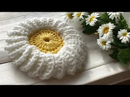 This Crochet Daisy is So Chunky & Cute! Must-Try Tutorial