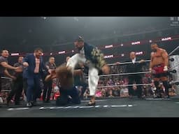 Seth Rollins Destroy Sami Zayn In Monday Night Raw.