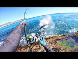 Sight Casting Giant Fish in Shallow Water! (Insane)
