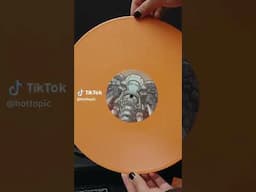 Look at @hottopic show off that beautiful vinyl of @Bloodywood's Nu Delhi 😍