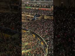 ¡Ya lo gana México! 🙌🏼🇲🇽 El SoFi Stadium ya celebra con el gol de México