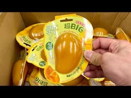 Trying 10 Japanese Amusing Foods 🍰🍿