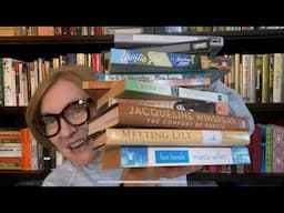 10 Cozy Books that I WILL read in 2025 (TBR)