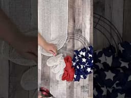 Easy Patriotic Wreath Tutorial | How to Make a Mesh Wreath #craftingcommunity  #craftingideas