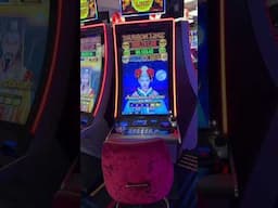 How to pick the winning slot machine! #slots #lasvegas