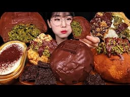 ASMR MUKBANG | 두바이 초콜릿 퍼지 브라우니 티라미수 커피번 쿠키슈 두바이 스타일 디저트 먹방 DUBAI CHOCOLATE FUDGY BROWNIE DESSERT