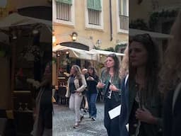 Walking in Rome from Pantheon to Trevi Fountain #shorts #rome #romeitaly #rometour #romeattractions