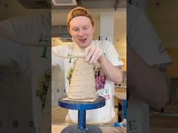 Process of building a coil pot #ceramics #potteryforall #pottery #ceramic