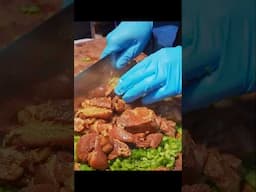 YUMMY！Chinese Burger/五哥肉夾饃, 台灣街頭美食, 夜市美食 #streetfood #taiwanesefood
