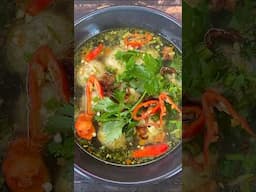 Mouth watering Balinese pork meat balls with authentic Balinese cooking sauce😊🙏🏽 #meatballs