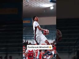 He really threw this down mid-game 😱