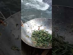 Masak dan makan di sungai #makan #makandisungai