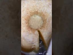 VIDEO COMPLETO CLIQUE NO LINK ACIMA Como fazer bolo de tapioca granulada PARTE 08 passo