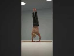Which handstand push-up looks the hardest?