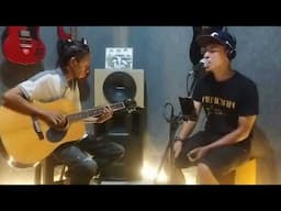 Vokalis Rocker Jadi Melow😆 #bebiromeo #bungaterakhir #akustik #coverakustik