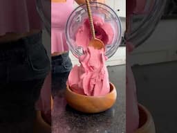 strawberry smoothie bowl recipe