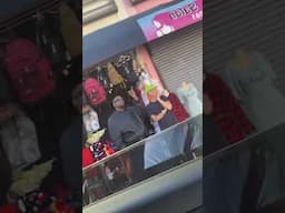 Kanye west paseándose en Oaxaca Mexico