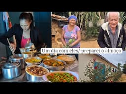 Fomos cedinho e passamos o dia com eles/  muita fartura na fazenda / preparei o almoço