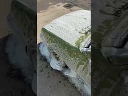 Who made the most of #SnowfoamSunday by getting out and giving their car a coat of Piste? #snowfoam