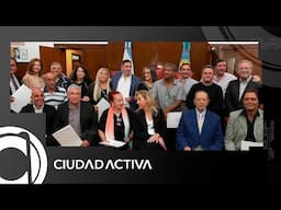 RECONOCIMIENTO A LOS PRIMEROS LOCUTORES DE RADIO Y TV EGRESADOS EN MAR DEL PLATA HACE 30 AÑOS